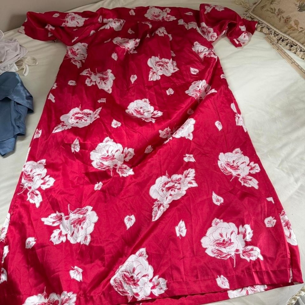 90s red floral satin robe ariel size large maxi‎ length kimono - Picture 5 of 5